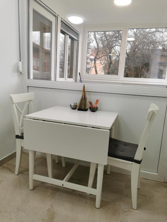 Apartamento Apartman Andro Samobor Exterior foto